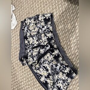Lululemon reversible swim short size 6